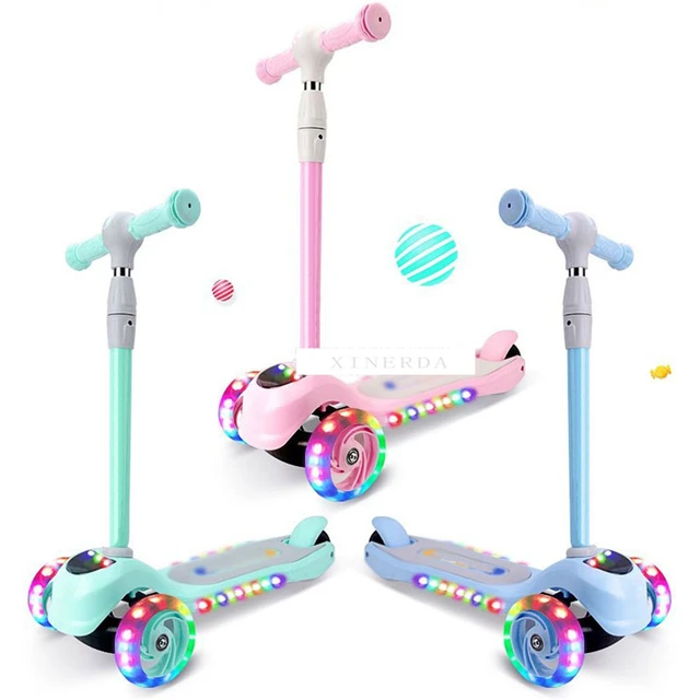 Trotinete Criança com 3 rodas e luzes Led nas rodas patinete scooters