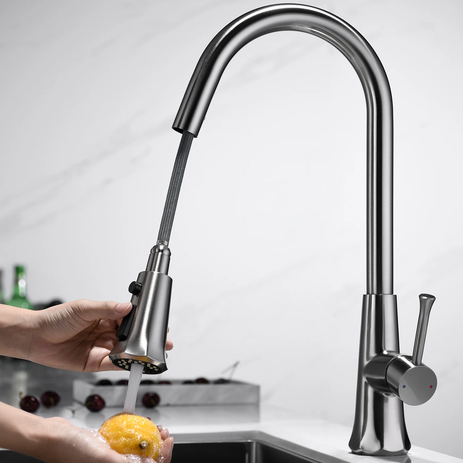 

New Kitchen Faucets with 3 Spray Modes High Arc Bathroom Basin Sink Faucets Pull Down Sprayer Water Tap Swivel Handle Water Tap