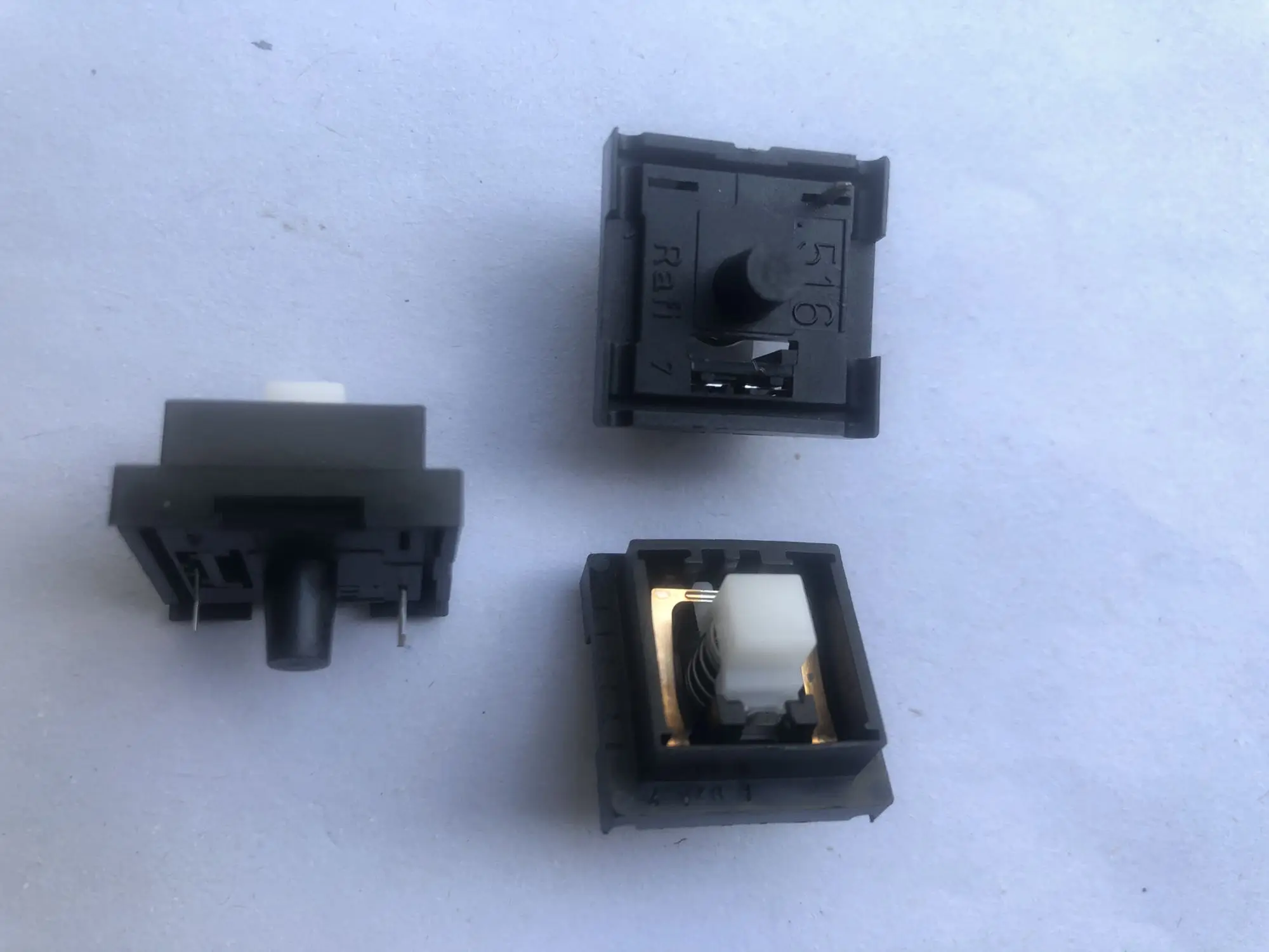 

Original new 100% 3.13 002.502/0000 touch keyboard key switch 2pin