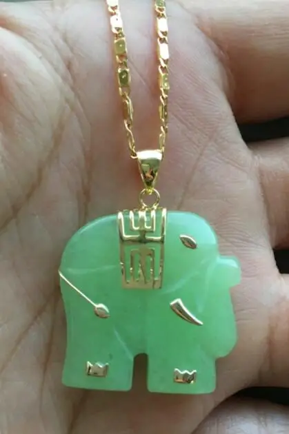 Asian NATURAL green jade Elephant Pendant Necklace