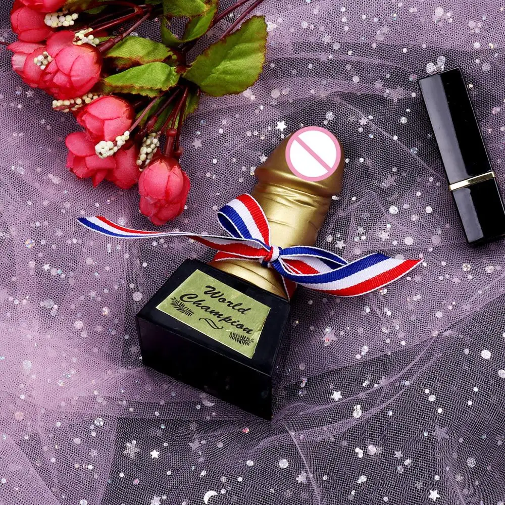 Creative Novelty Golden Hen Stag Party Trophy Funny Prop Accessories Toys for Bachelor Party
