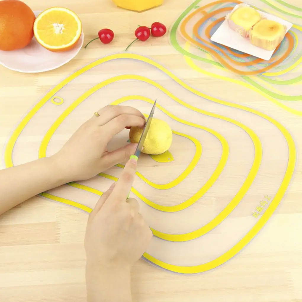Description Picture 5 of itemKitchen Plastic Cutting Board Non-slip Frosted Kitchen Cutting Board Vegetable Meat Tools Kitchen Accessories Chopping Board