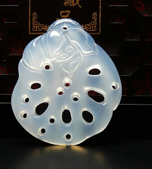 

Ice Lotus Pendant Woman Send your friends to bring your own
