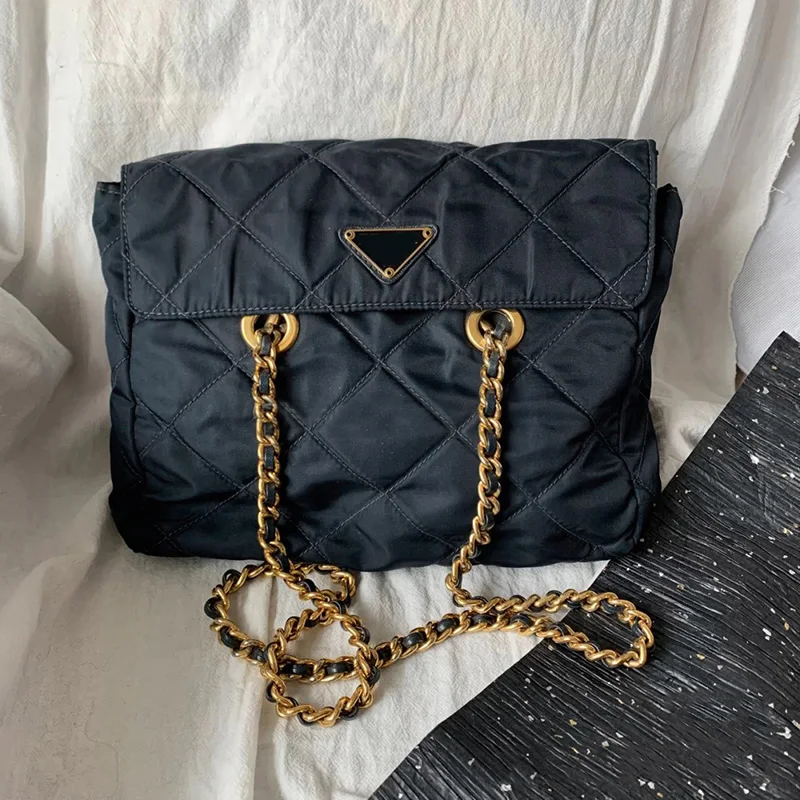 

Luxury Ladies Bag 2020 New Diamond Chain Bag Black Nylon Stray Cloth Bag Large Capacity General Small Square Bag Channels CC GG