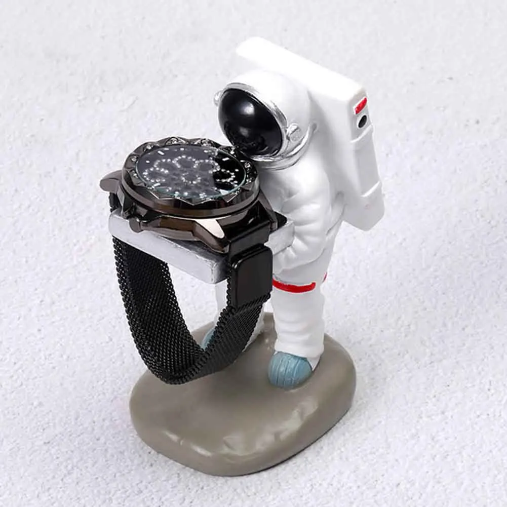 

Resin Old Housekeeper Antique Fashion Gift Storage Holder Jewelry Organizer Watch Display Stand Astronaut Shape Multipurpose