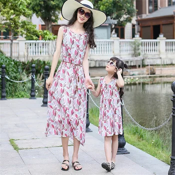 

Family Matching Clothes Mother Daughter Summer Dot Dress Girls Mom Bohemian Beachwear Dress Mum Girl Braces Dresses 2020 New 30