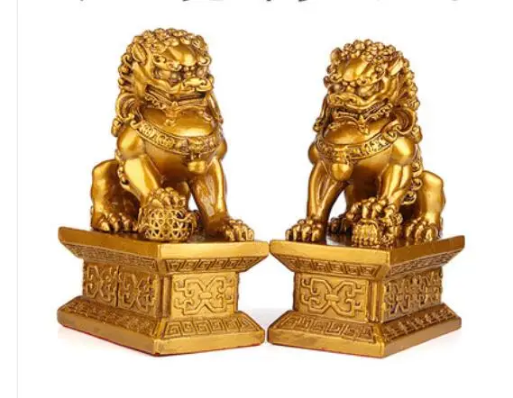 

sculpture animal Green lion ornament big red white Keep golder house ward off evil spirits Imitation Jade lion Home Furnishing