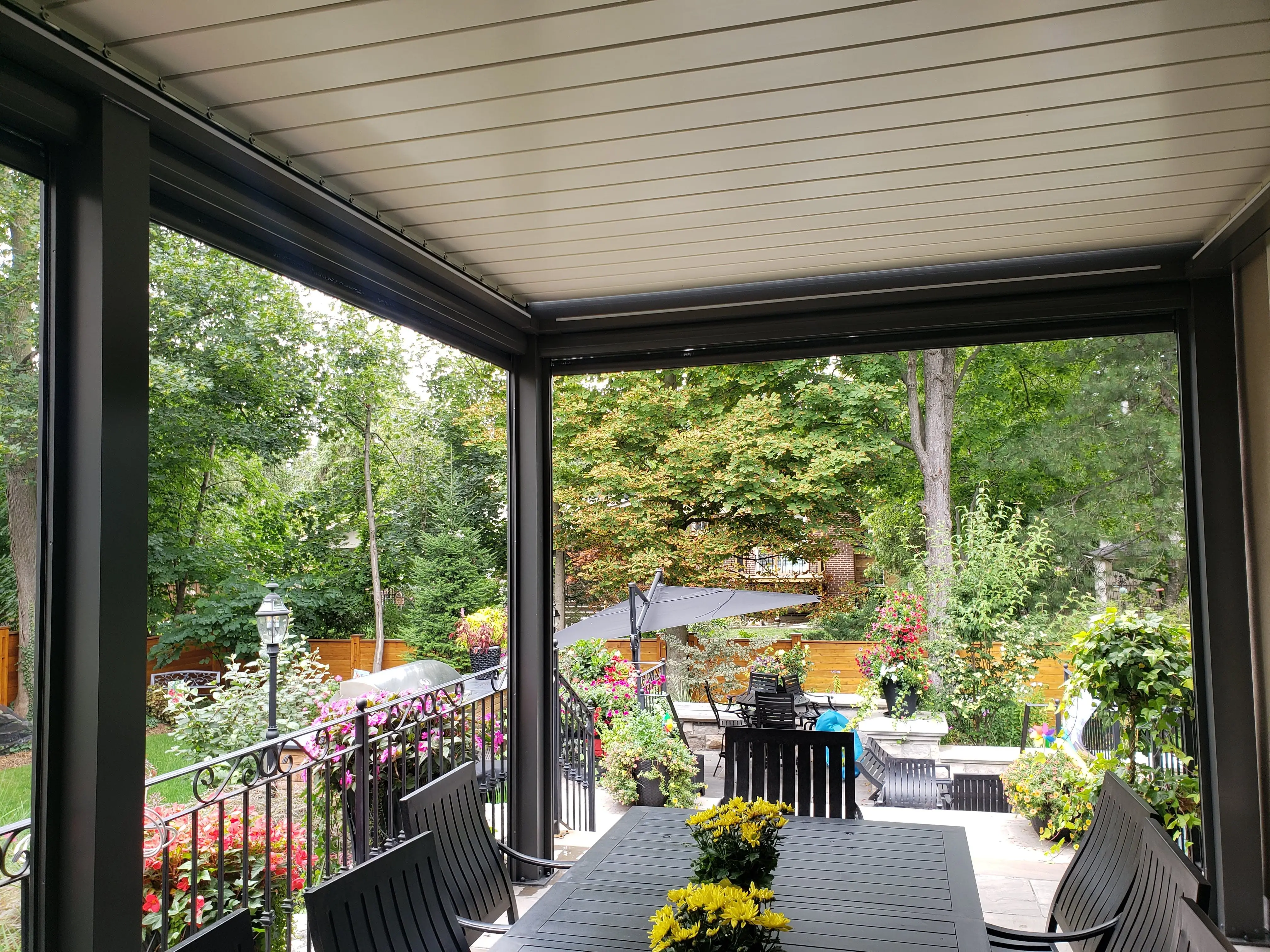 Luxury Aluminium Motorized Louver Roof System Garden Aluminum Gazebo Outdoor Bioclimatic Pergola Garden Pergola