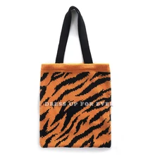 

Women's Bag Knitted Wool Leopard Pattern Handle Handbag Versatile Large Capacity Student Winter Warm Shoulder Shopping Bags Tote