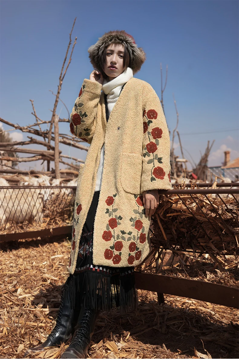 Зимняя женская национальная трендовая утепленная куртка из шерсти ягнёнка, кашемир, Женский Повседневный свободного кроя с вышивкой, хлопковое пальто с набивкой, верхняя одежда