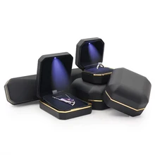 

Star Packaging Necklace Packaging Luxury Printed White Jewellery Box