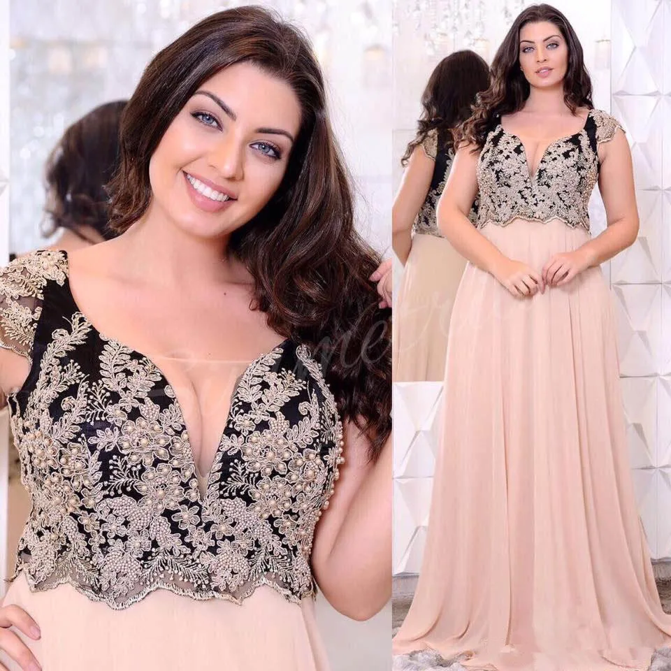 

Champagne Lace Appliques Plus Size Evening Dresses Deep V-Neck Beaded A Line Prom Gowns Cheap Floor Length Chiffon Formal Dress