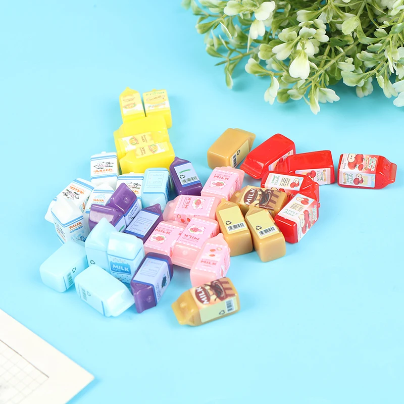 

5 Pcs Dollhouse Kitchen Living Room Mini Boxed Fruit Milk Model Decorate Drink Play Dollhouse Dolls Accessories