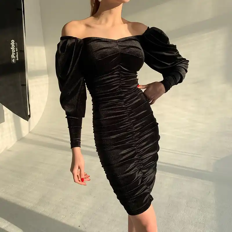 Robe moulante plissée Outlet