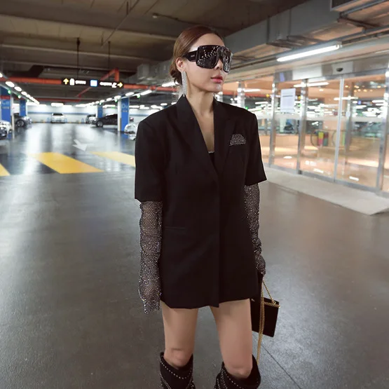 

2019 Autumn Design Twinkle Rhinestone Split Joint Sleeve Suit Short Loose Coat