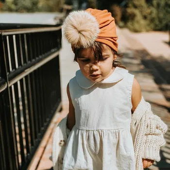 

Baby Velvet Hat In Kids Baby Turban Hat Bowknot Pom Children Winter Baby Hats for Girls Baby Beanie Turban Cap Czapki Dla Dzieci
