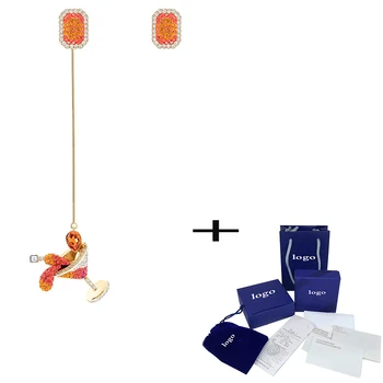 

SWA New Cocktail Pierced Earrings Shiny Cocktail Pendant Crystal Earrings Elegant Simple Couple Fashion Romantic Gift