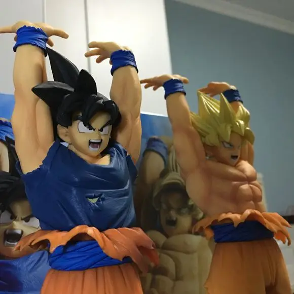 

Dragonball Dragon Ball Budokai Two-color Ultra Large Vigorous Elastic-Goku Garage Kit Model
