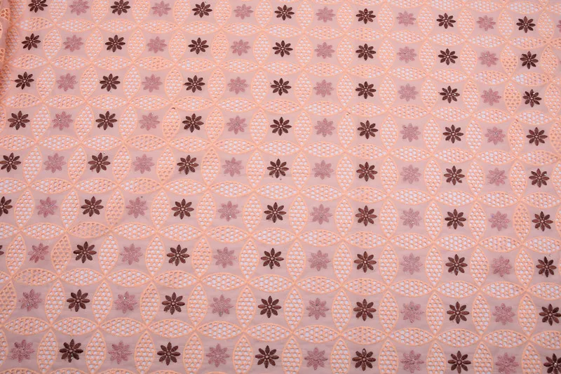 Африканская нигерийская сухая кружевная ткань Дубай кружево с камнями швейцарская вуаль кружево в швейцарском ушко отверстия хлопок для женщин DressA1775