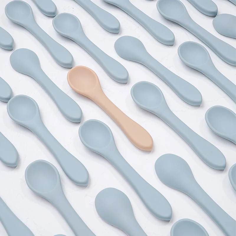 Boys Girls Silicone Spoon Feeding Baby Spoons Toddler Flatware for Kids silicone feeding spoon