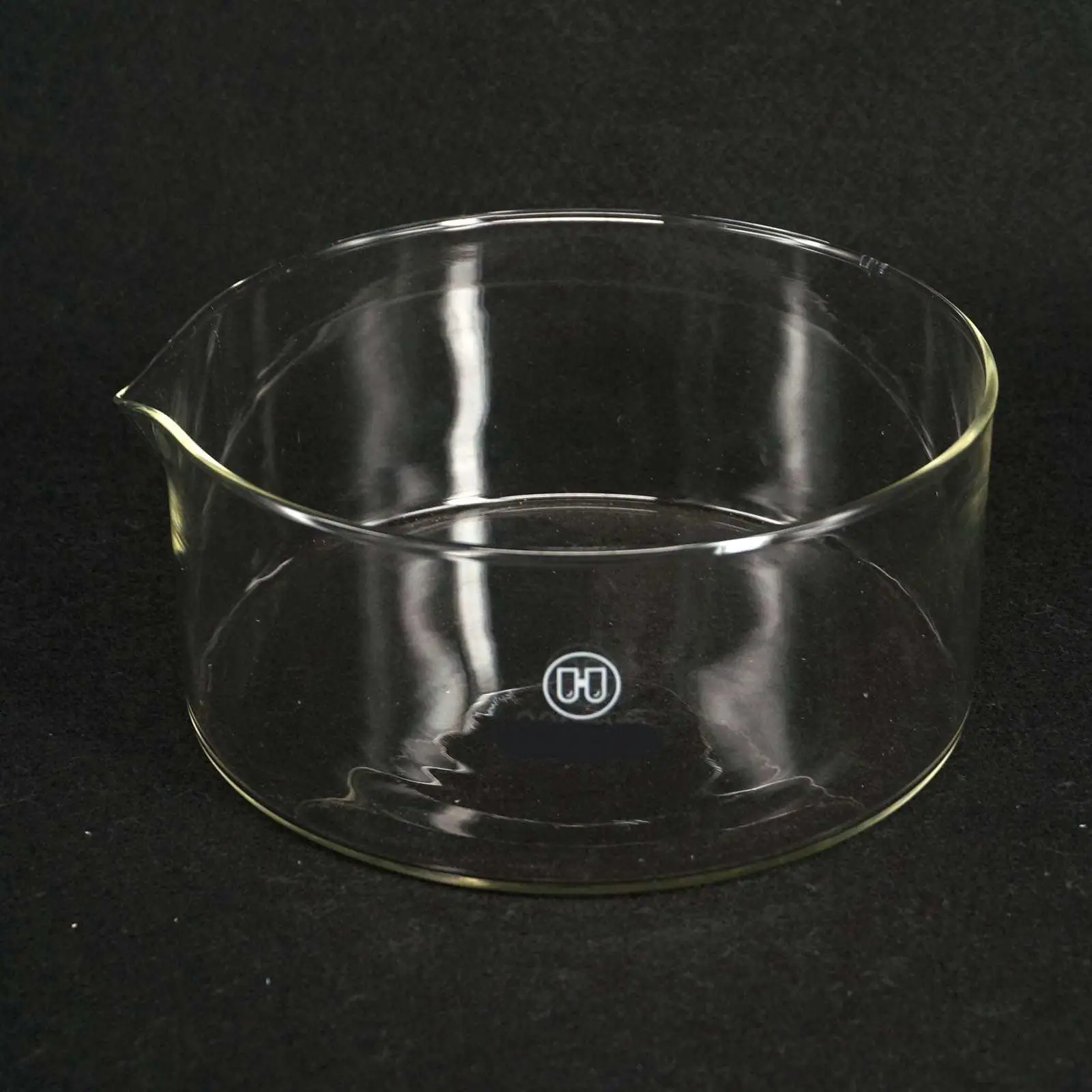

180mm Lab Glass Crystallizing Dishes with Spout Crystallization Experiment