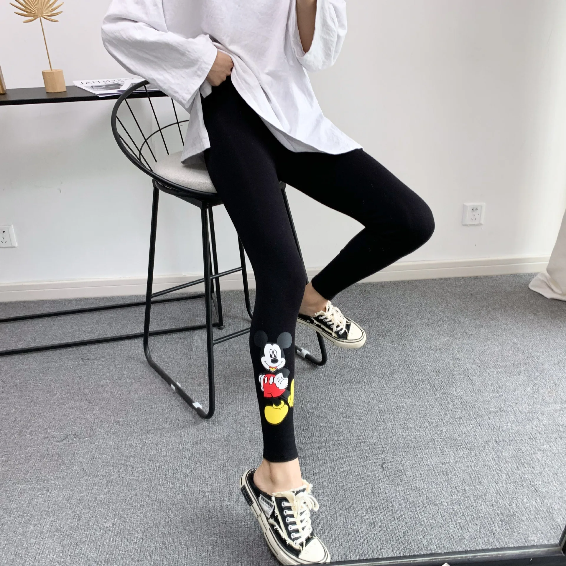 Disney  Bottoms leggings Mickey Mouse spring thread cotton cartoon women wearing slim skinny leg  tight cropped Fashion pants leather leggings