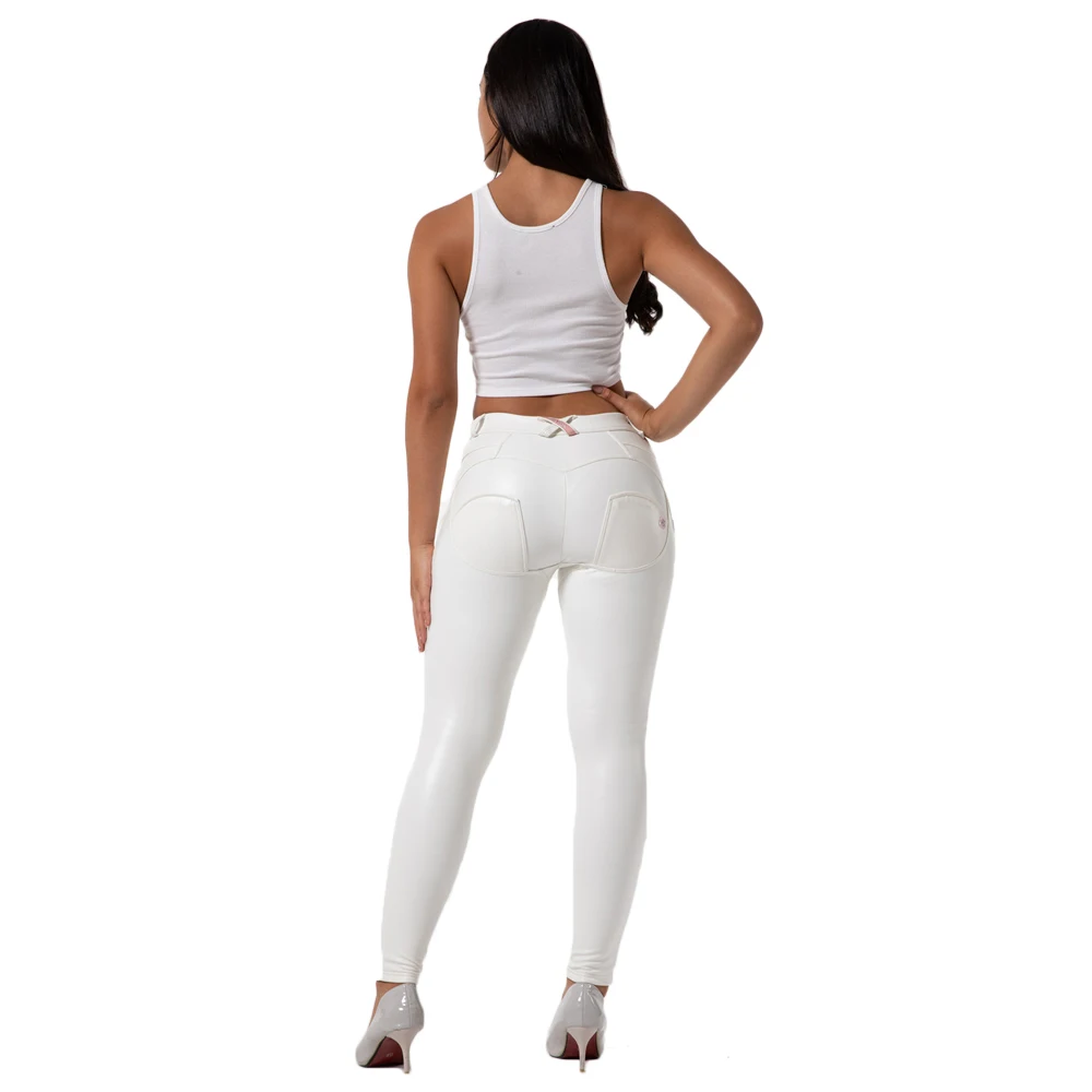 Buy STOP White Solid Straight Fit Cotton Lycra Women's All Occasions Pants  | Shoppers Stop