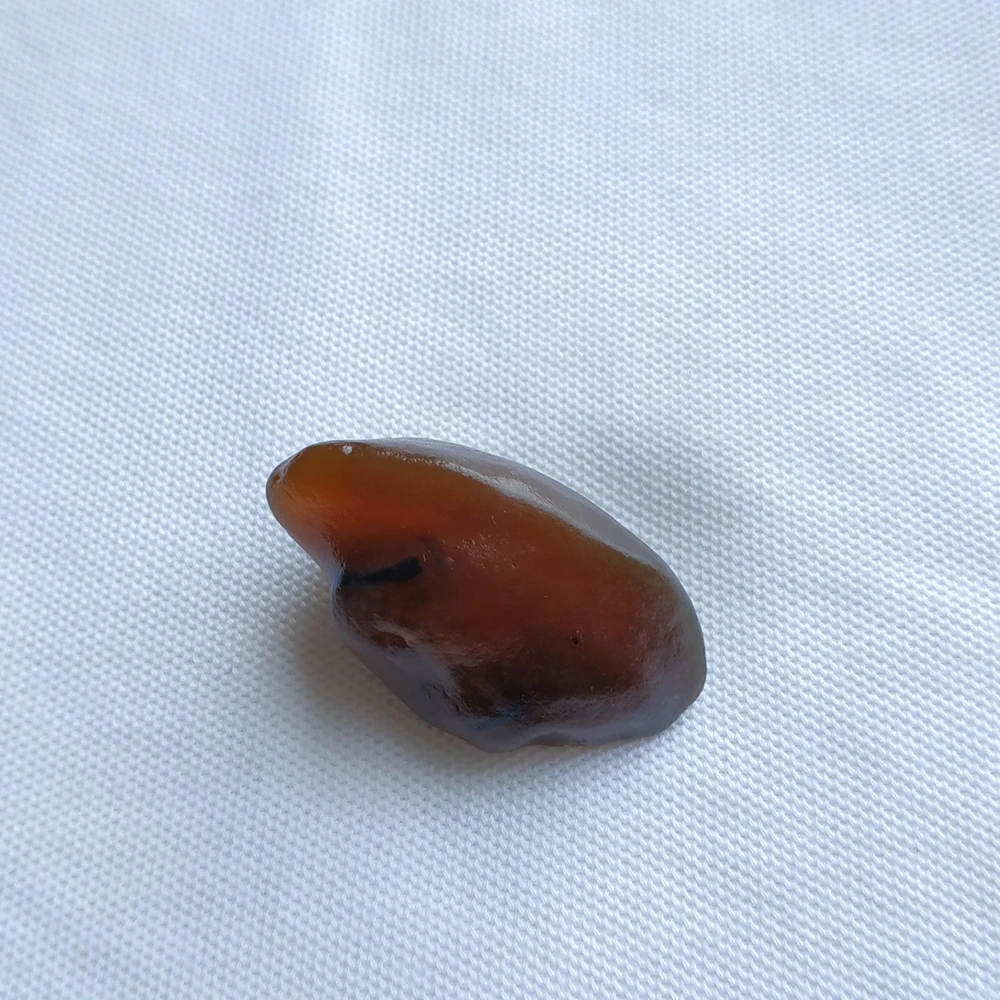 Natural beautiful stone Ornamental raw stone raw agate Silk Road Collectibles unique collection Natural beautiful stone Ornamental raw stone raw agate Silk Road Collectibles unique collection