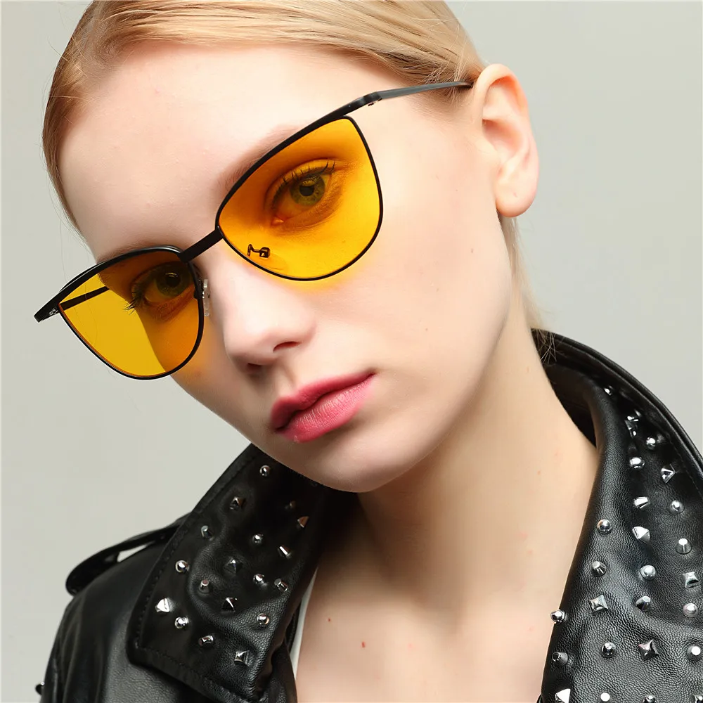 

New Products Trending 2020 Oversize Big Yellow Round Sunglasses Women Gg Socks Brand Designer Futuristic Punk Rihanna Luxury