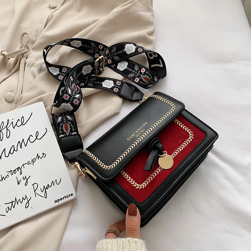 

Women's Contrast Leather Shoulder Bag Messenger Bag 2020 Travel Bag Stylish Simple Messenger Bag Women's Messenger Bag