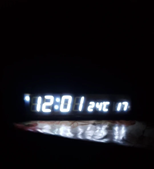 UTB88YSxx0oSdeJk43Owq6ya4XXay