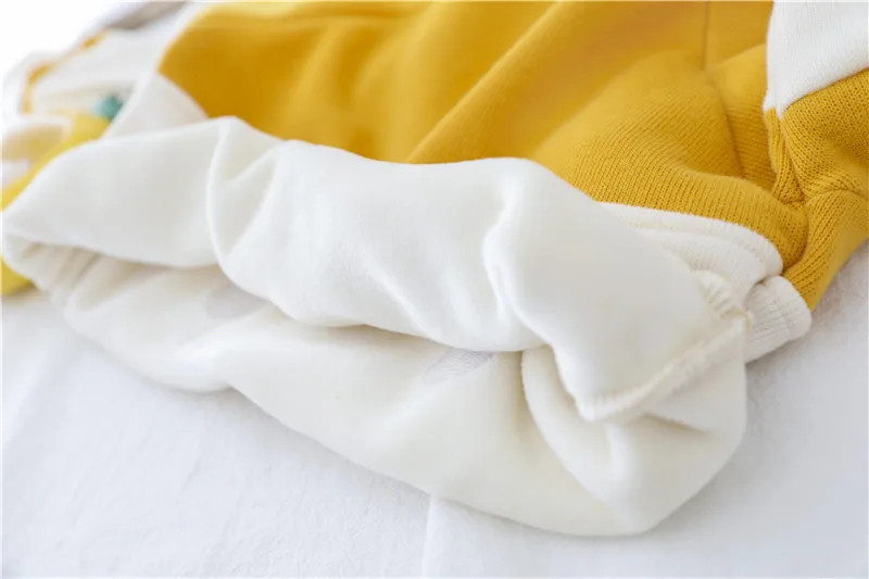 11928274990_714992449