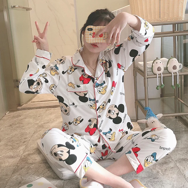 

Disney 2020 Mickey Mouse Spring Autumn Long Sleeved Pajamas Set Women Suit Home Service Lady Tracksuit Sleepwear Nighwear