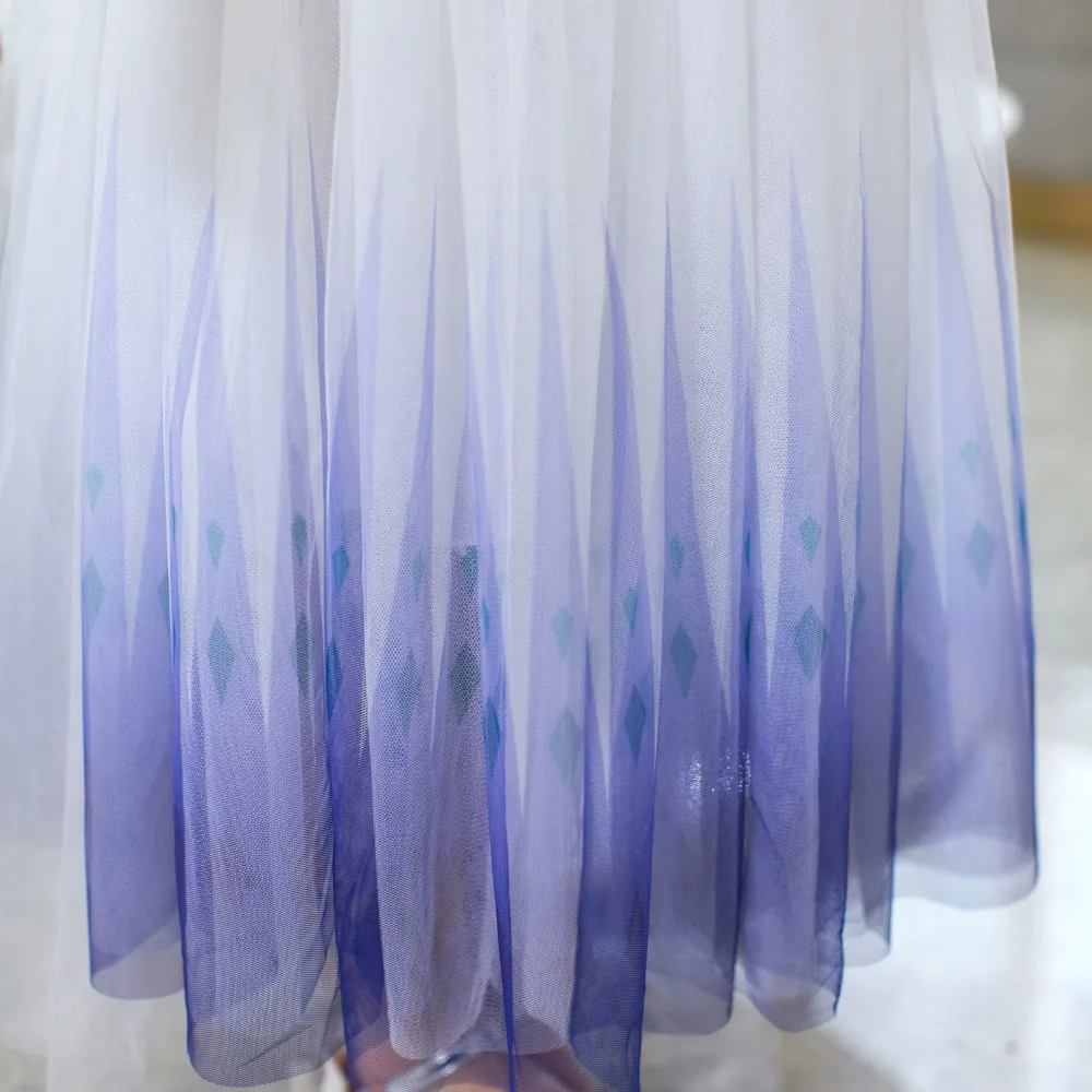 14442646845_898390851