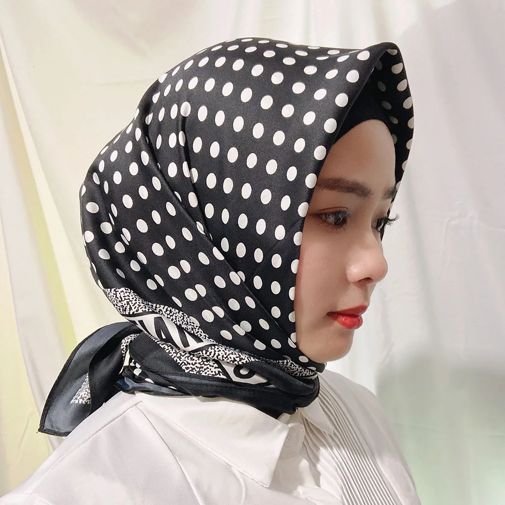 

Summer Silk Scarves Women 90*90cm Beach Sunscreen Square Scarfs Ladies Shawls Wrap Muffler Bandanna Female Chiffon Hijab Poncho