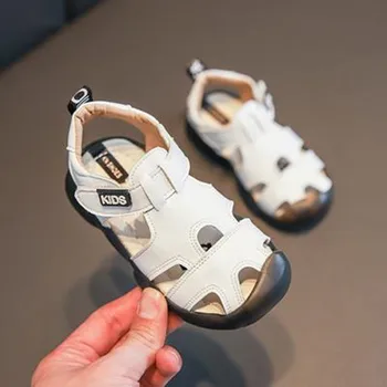 

Children Sandals Leather Sandals Leather Boys Girls Baby Pierced Breathable Comfort Joker Slip Summer New Baotou