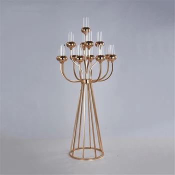 

4Pcs/lot Fashion Candle Holder Metal Candlestick Party Vintag Candle Stand Rack Wedding Table Centerpiece Road Lead Party Decor