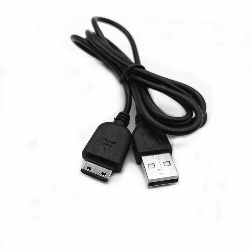 1x USB-кабель для зарядки Samsung серии SCH C3010 C3050 C3110 C450 C6112 C6620 I200 I770 Сага I910 Omnia CDMA R200 |