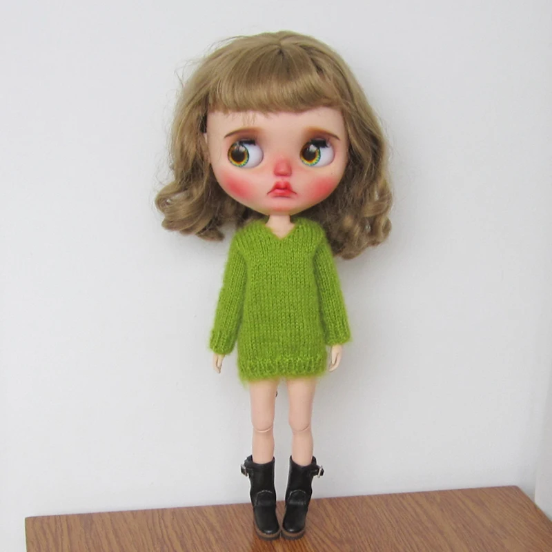 

1Pcs Blythe Handmade Clothes Fashion Long Sleeve Sweater Green Color Suitable for Blyth Barbie Azone Licca 1/6 Dolls Accessories