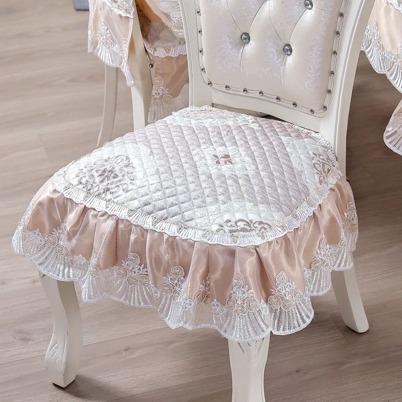 

1 Piece Europe Satin Chair Cover Geometric Dining Seat Cushion Thick Non-slip Back Removable Chair Dustproof Covers coprisedie