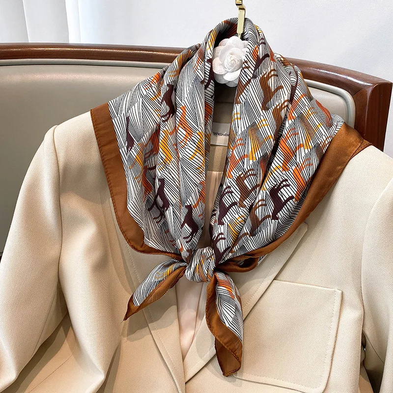 

Женский солнцезащитный платок с принтом, 70 Х70 см