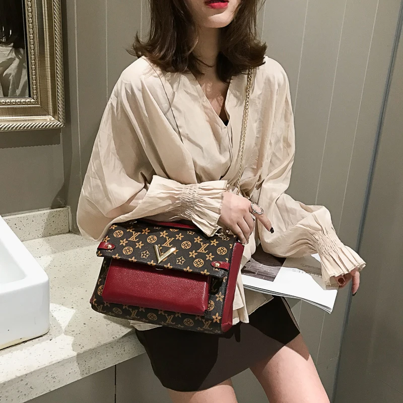 

Luxury Handbags Women Bags Summer Designer Messenger Bag Crossbody Bags for Women Shoulder Bags Chains Letter PU Fashion Flap