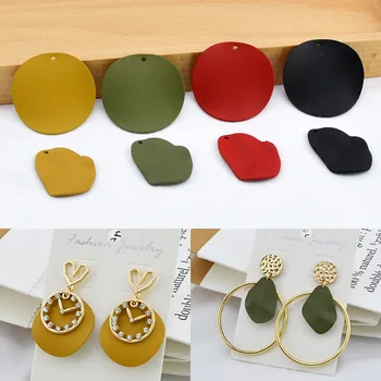 

10pcs Autumn and winter retro patent-leather alloy wavy round piece handmade diy earrings earpin jewelry material accessories