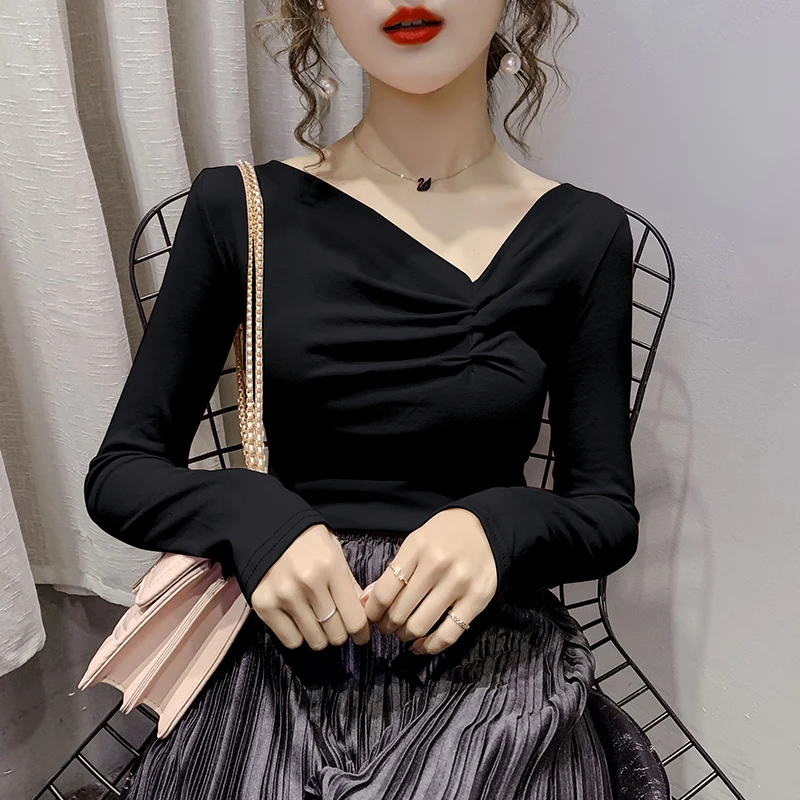 

The New Sexy V-neck Long-sleeved T-shirt for Autumn/winter2020 Features A Slim Bottoms Top Women Clothes Woman Tshirts Cute Tops