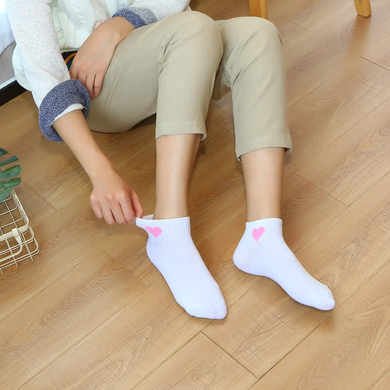 Новинка, модные женские длинные хлопковые носки в стиле Харадзюку, японские Носки с рисунком сердца, стильные однотонные хлопковые носки в стиле хип-хоп