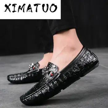 

Hot Sale Loafers Mens Fashion Crocodile Embossed Boats Shoes Slip-On Breathable Soft Moccasins Gommino Driving Shoes Men Zapatos