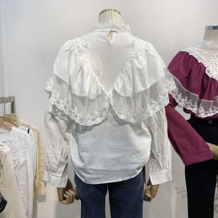 Блузка Colorfaith женская летняя из хлопка и льна с кружевными оборками стоячим