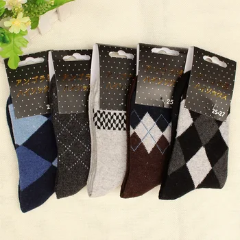 

New Products Winter Warm Thick Wool Socks Men Rabbit Fur Square Lattice Dotted Line Rhombus Men‘s Socks