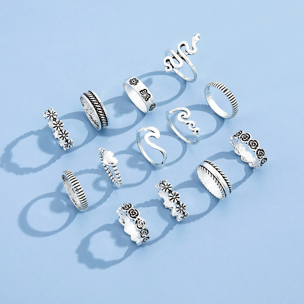 Ring Set HI MAN 13 Pcs/Set European Mixed Snake Flower Butterfly Heart Irregular Arc Ring Women Creative All-Match Jewelry