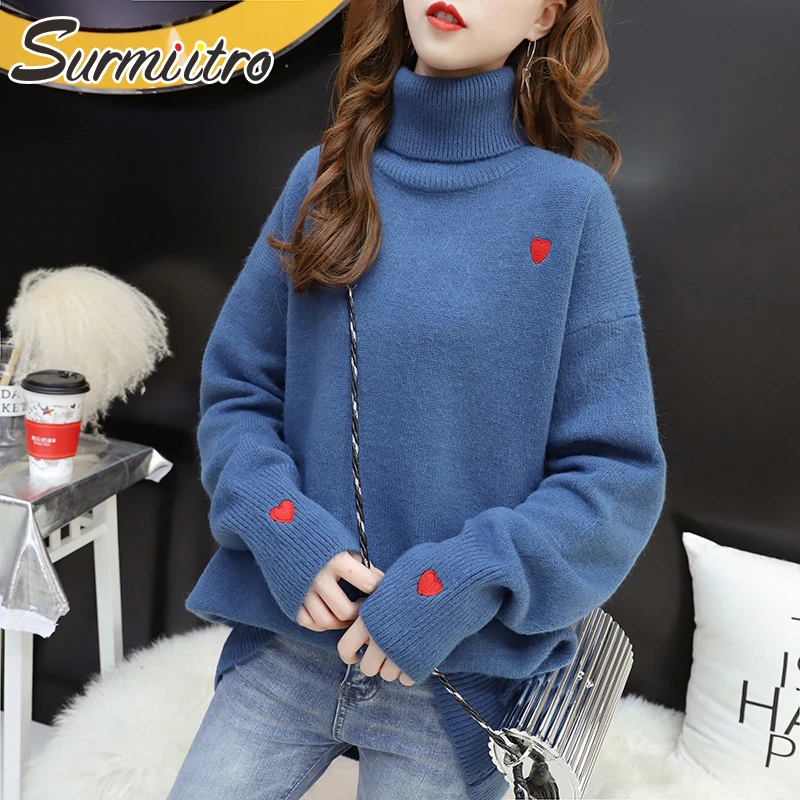 Женский трикотажный свитер с вышивкой в виде сердца SURMIITRO, повседневная теплая водолазка, белая сине-красная расцветка с длинными рукавами в корейском стиле для женщин в осенне-зимний период